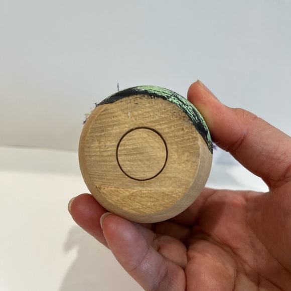 Kokeshi with a hat and a Daruma drawing- Japanese Wooden Doll,4.5” - Picture 11 of 11